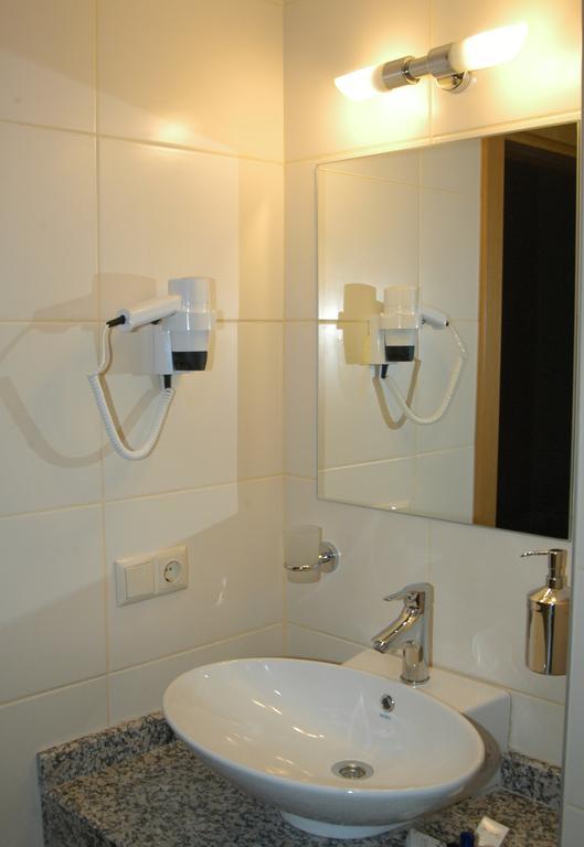 Pinar Elite Hotel Adana Szoba fotó